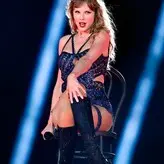 Taylor Swift голая #5411