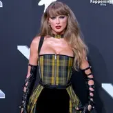 Taylor Swift голая #5641