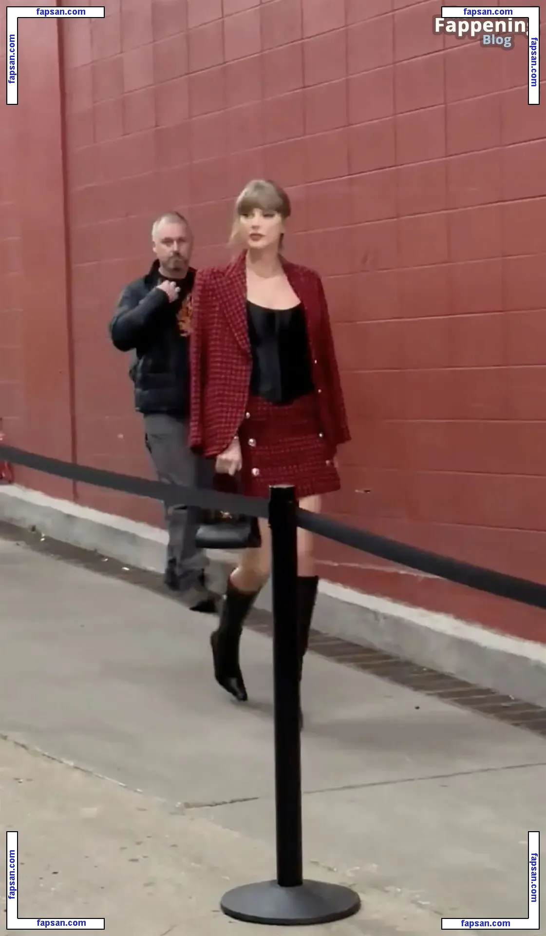 Taylor Swift nude photo #6085 from OnlyFans