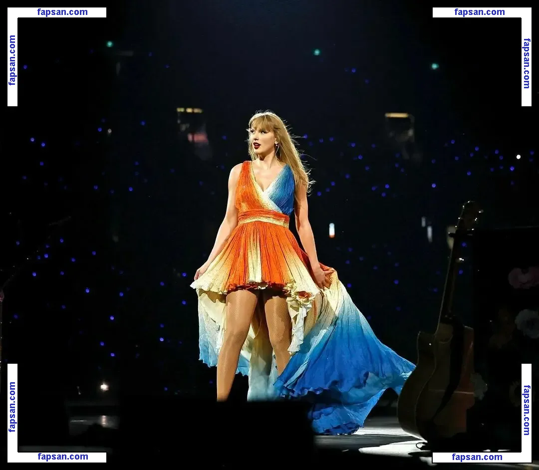 Taylor Swift nude photo #6167 from OnlyFans