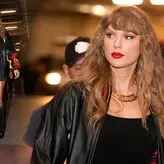 Taylor Swift nude #6015