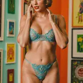 Taylor Swift nude #6037