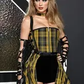 Taylor Swift nude #6066