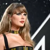 Taylor Swift nude #6070