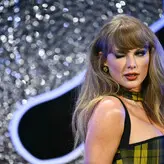 Taylor Swift nude #6071