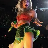 Taylor Swift nude #6131