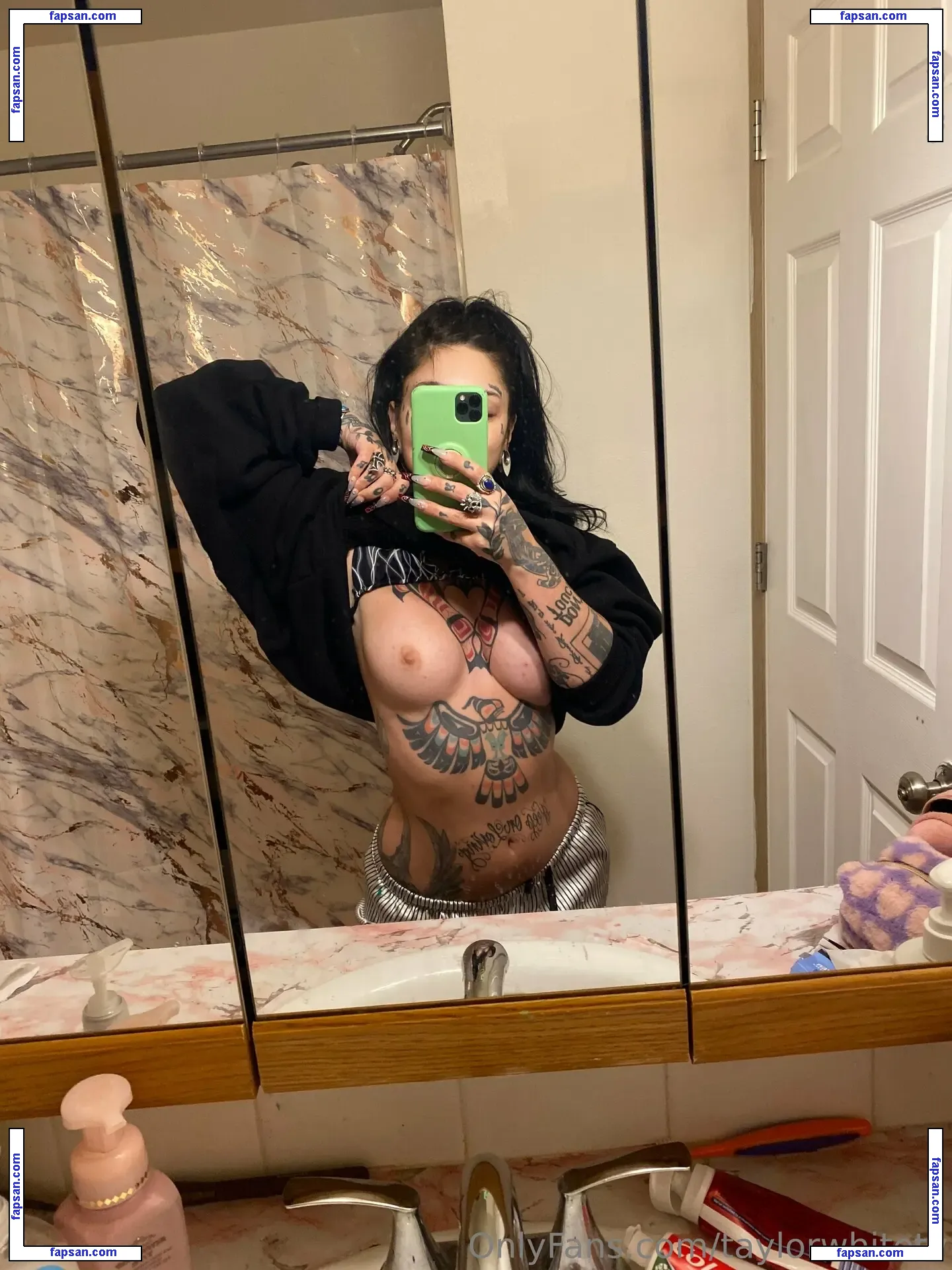 Taylor White nude photo #0430 from OnlyFans