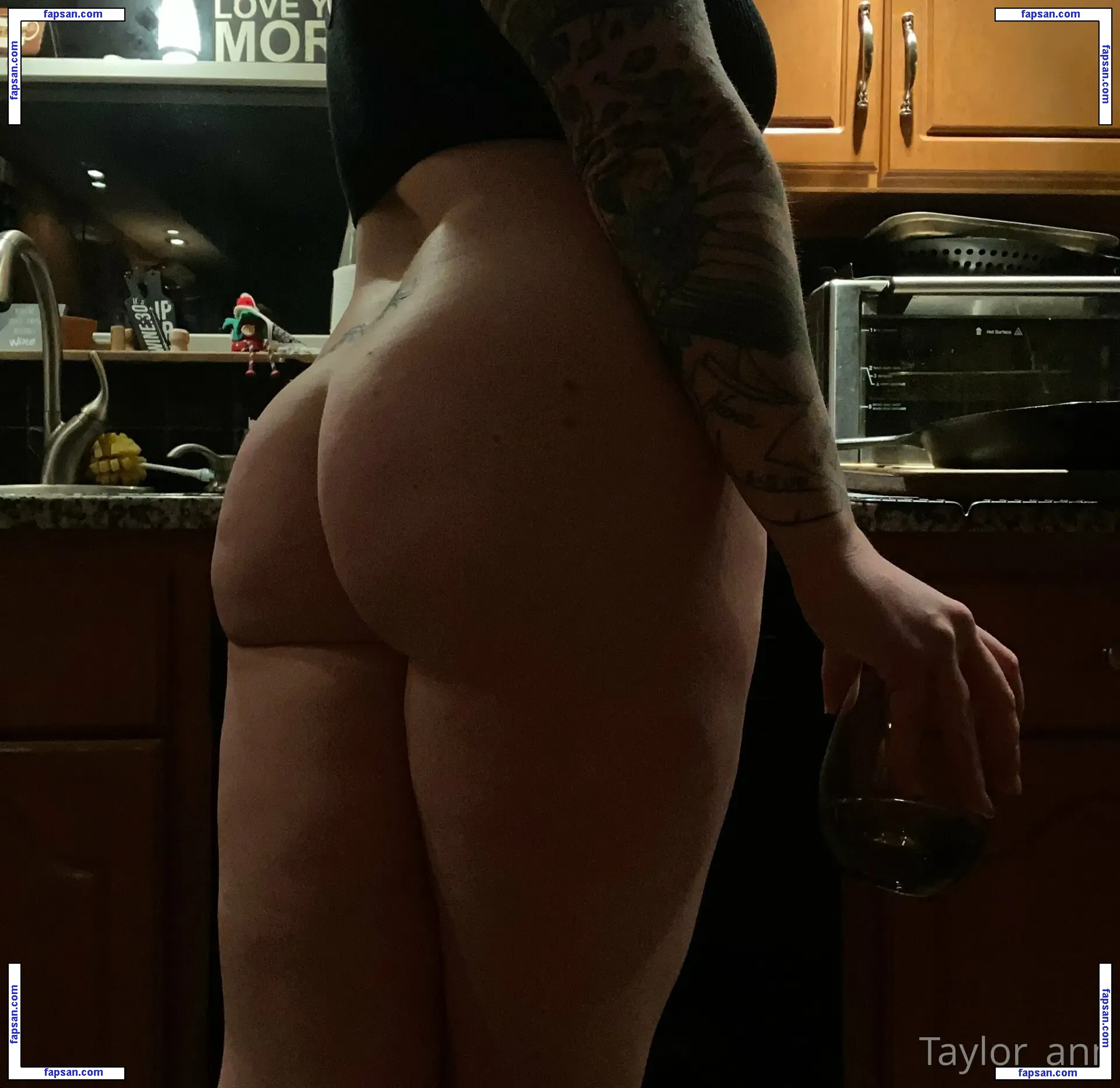 taylorann69 nude photo #0001 from OnlyFans