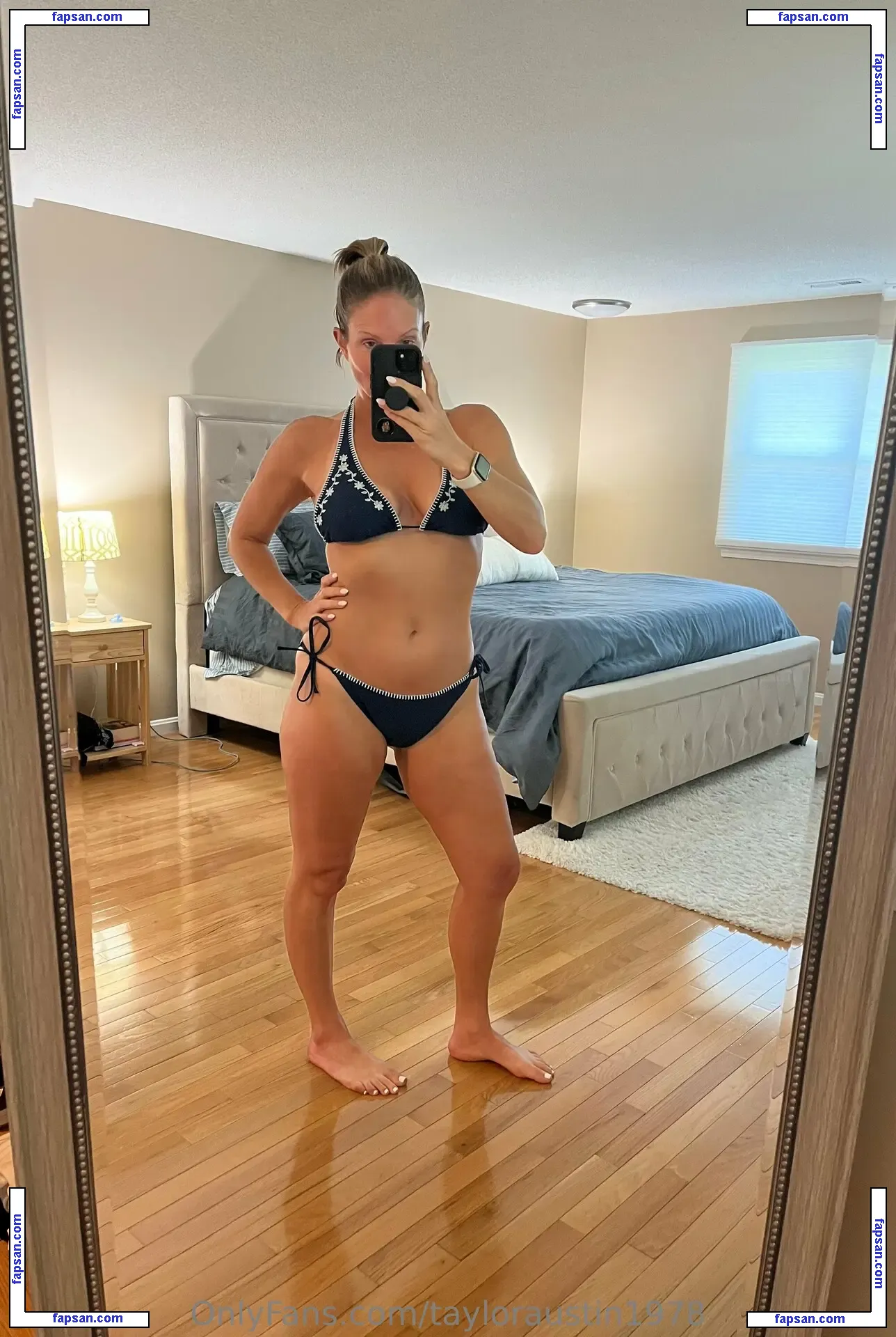 tayloraustin1978 nude photo #0019 from OnlyFans