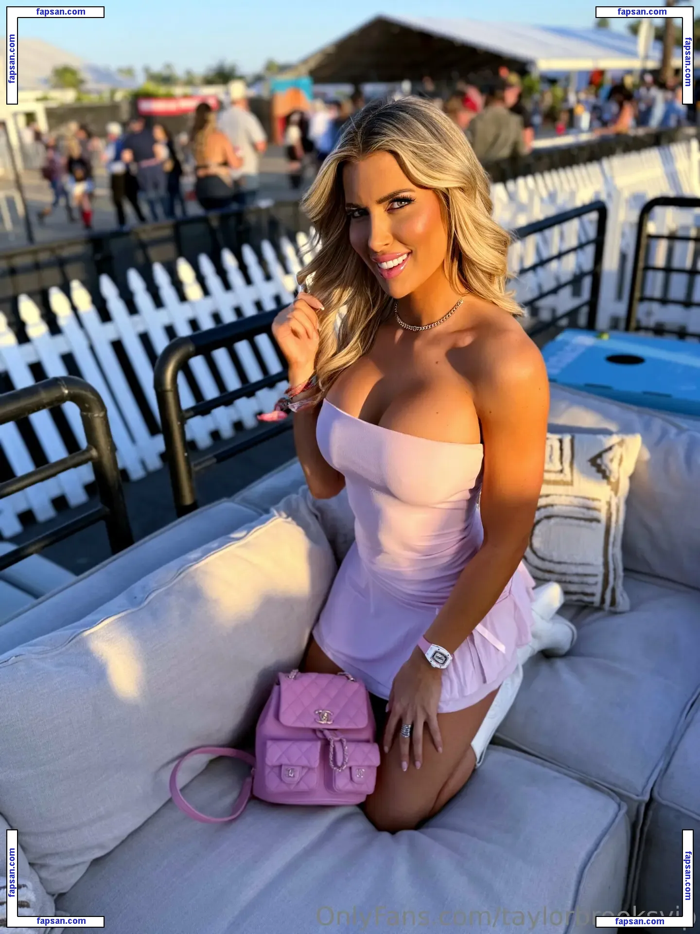 taylorbrooksvip nude photo #0004 from OnlyFans