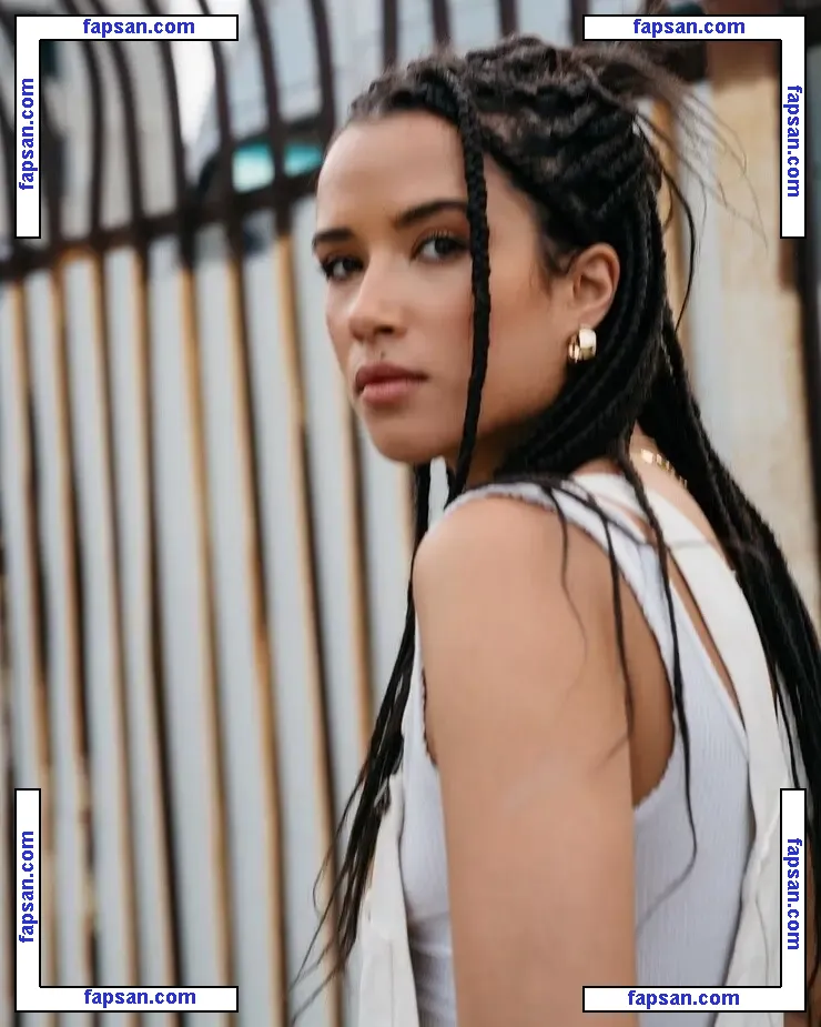 taylorcooper голая фото #0005 с Онлифанс