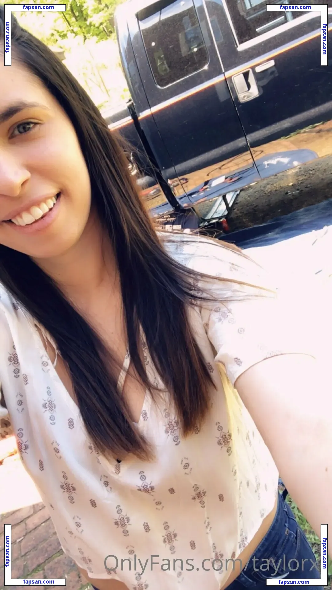 taylorxc nude photo #0004 from OnlyFans