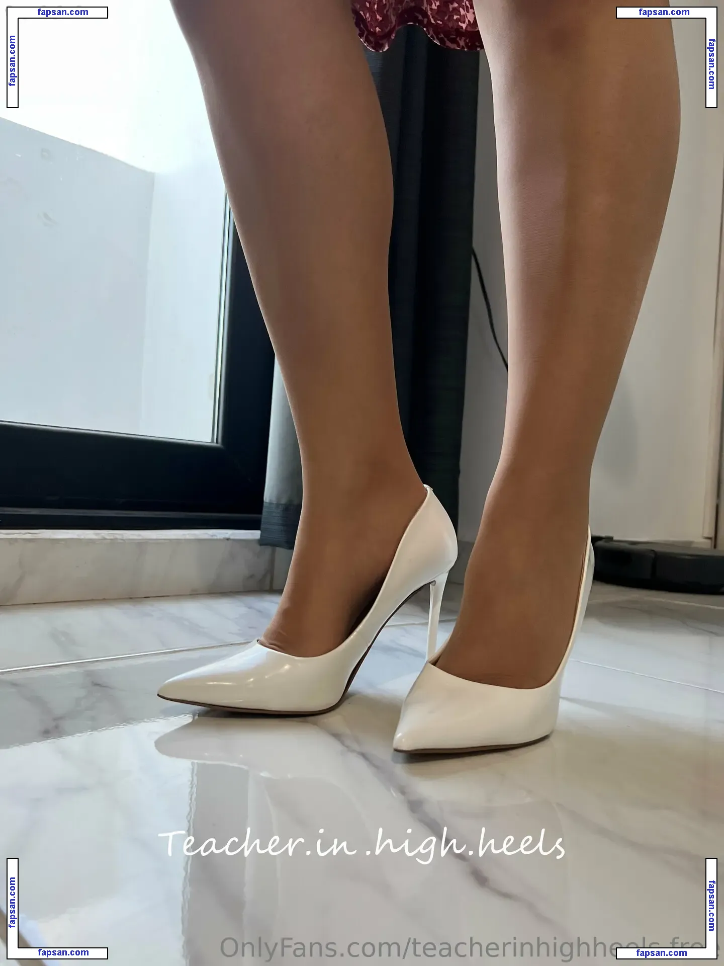 teacherinhighheels.free nude photo #0005 from OnlyFans
