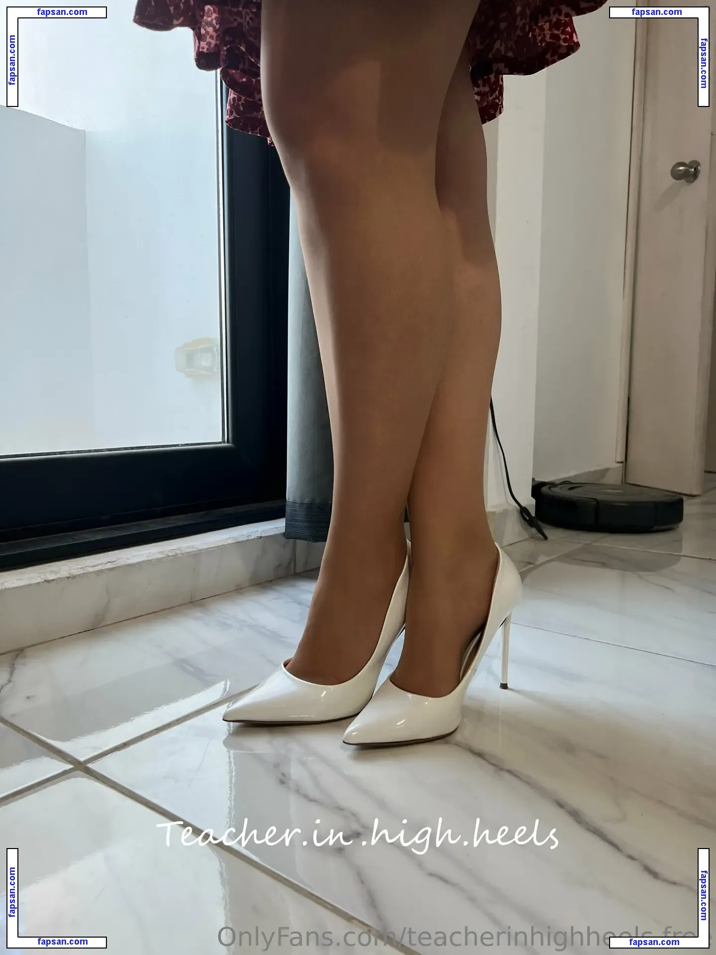teacherinhighheels.free nude photo #0014 from OnlyFans