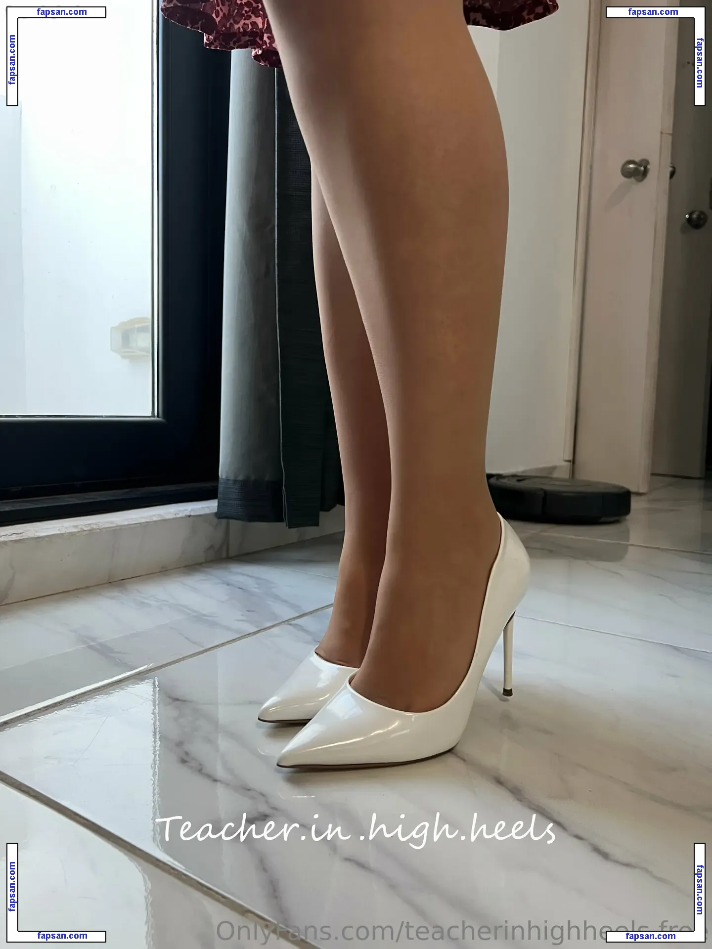 teacherinhighheels.free nude photo #0015 from OnlyFans