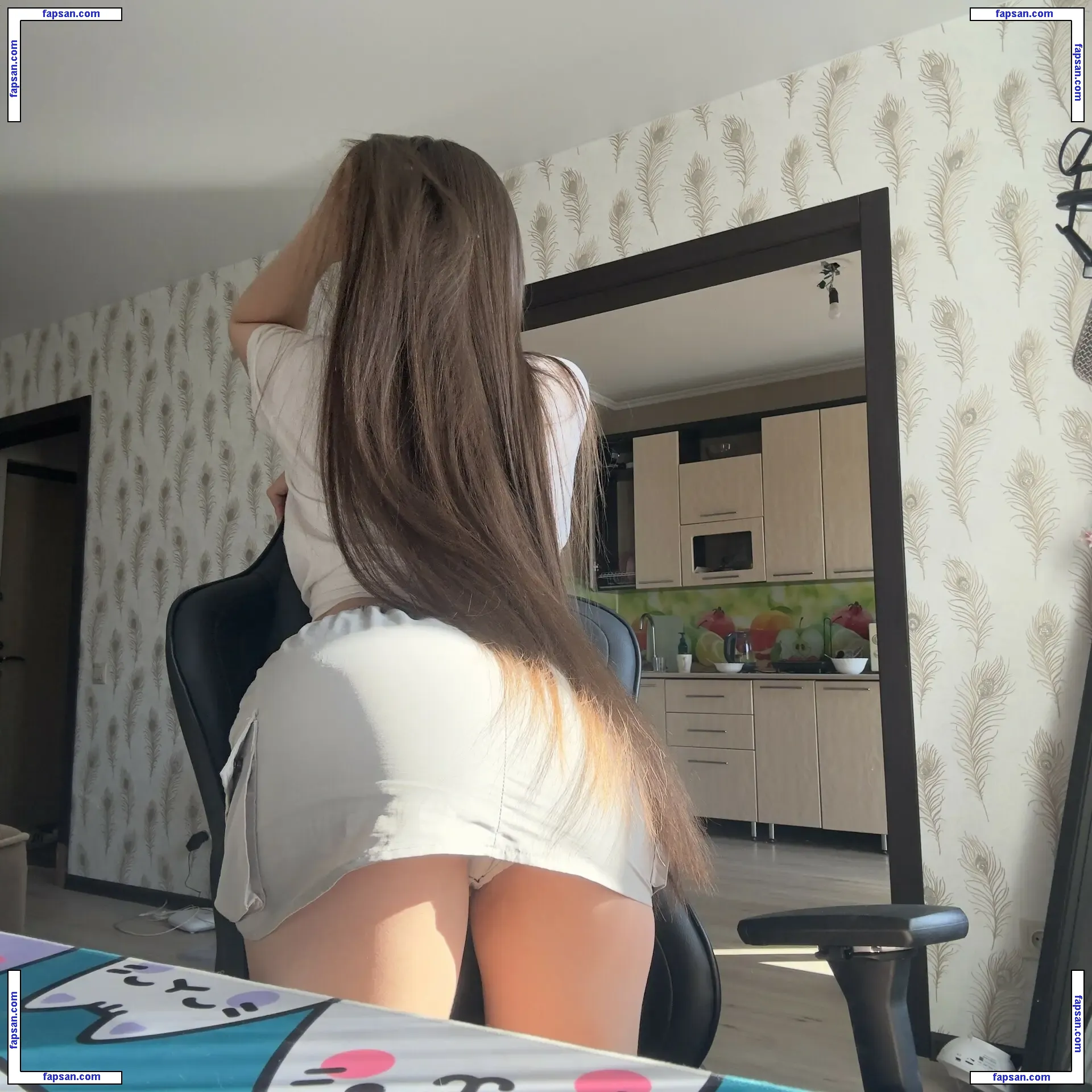 technolightss голая фото #0020 с Онлифанс