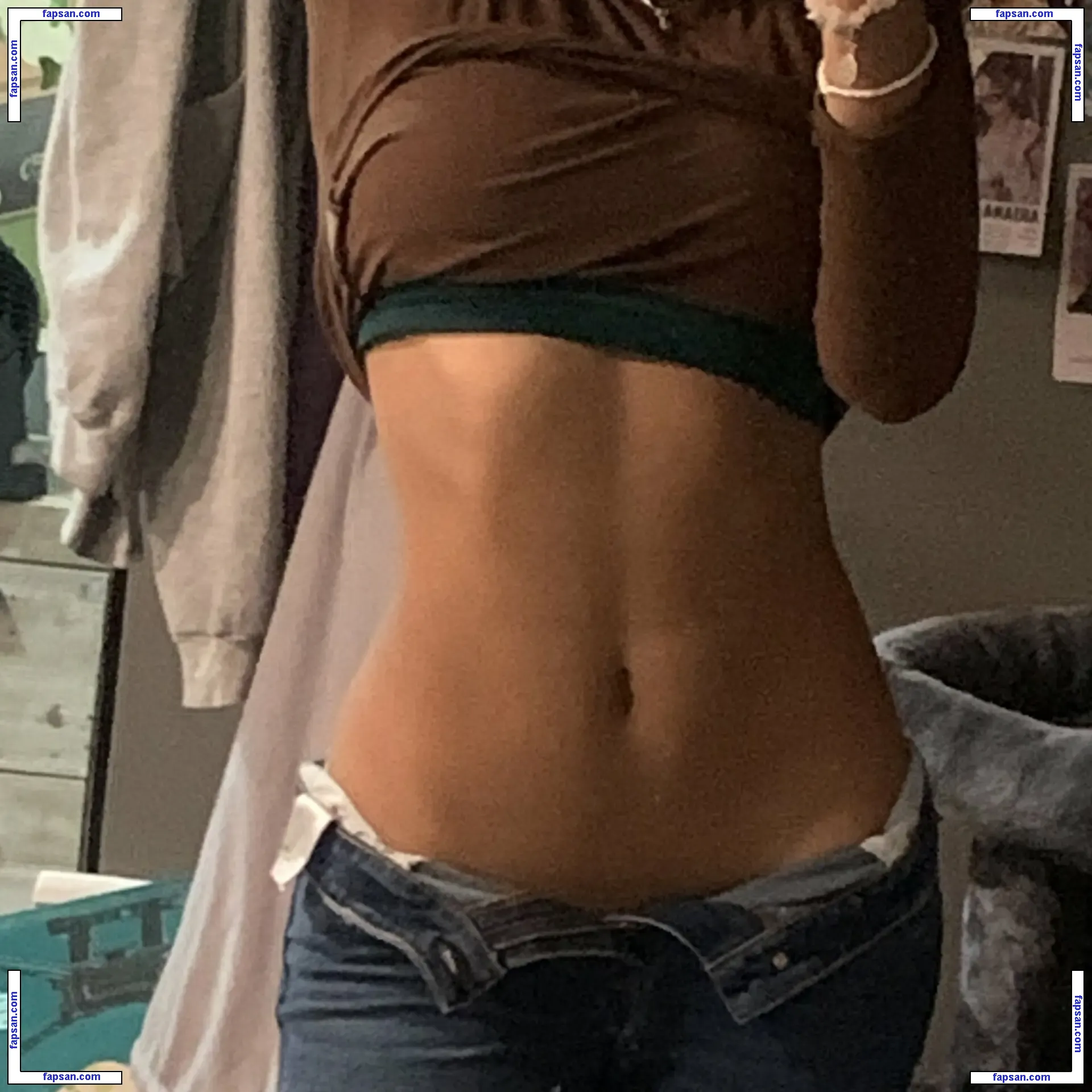 Teenigf голая фото #0009 с Онлифанс