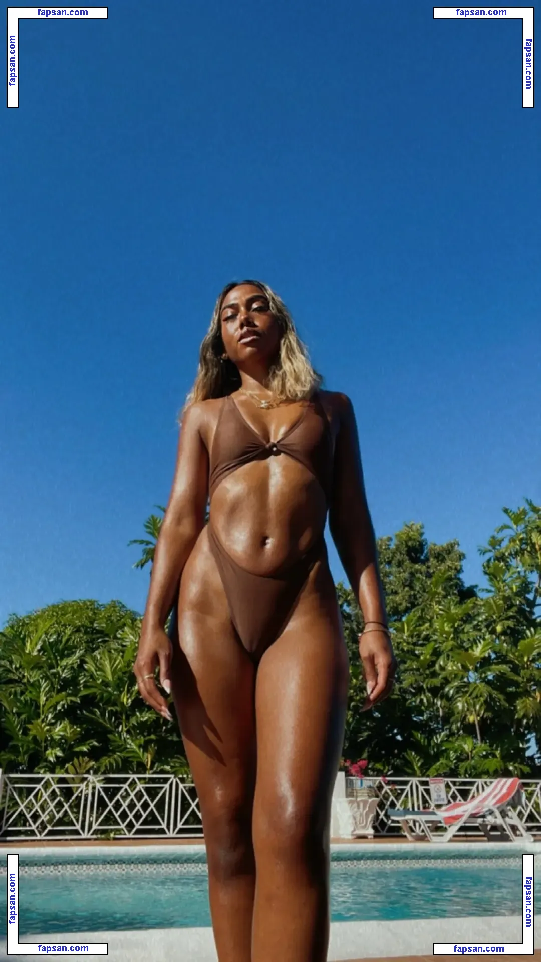 tennisrollandtea_ голая фото #0009 с Онлифанс