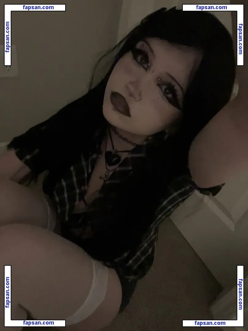 Terann Hilow nude photo #0028 from OnlyFans