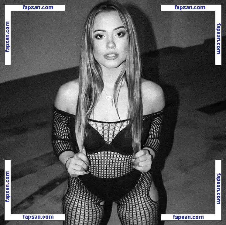 Teresa Arena nude photo #0025 from OnlyFans