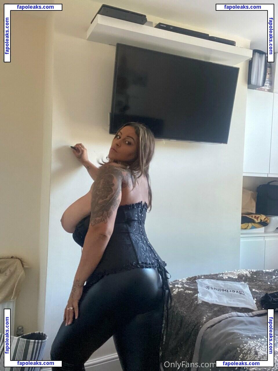 terrijaneofficial nude photo #0035 from OnlyFans