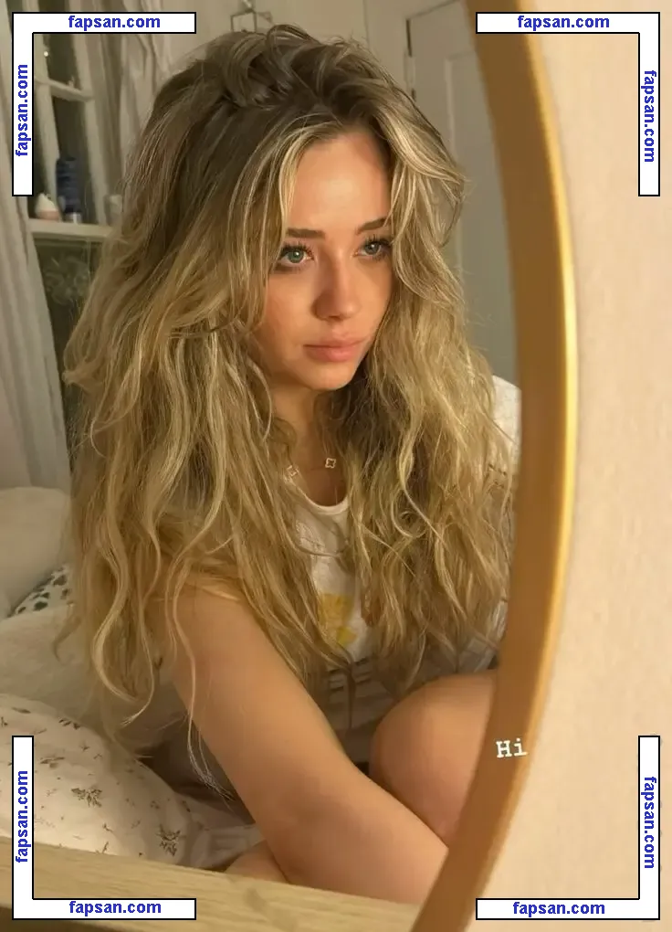 Tess Holloway голая фото #0002 с Онлифанс