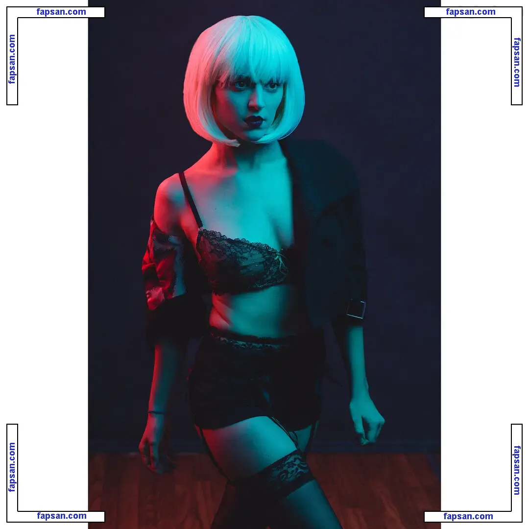 Tessa Netting nude photo #0010 from OnlyFans