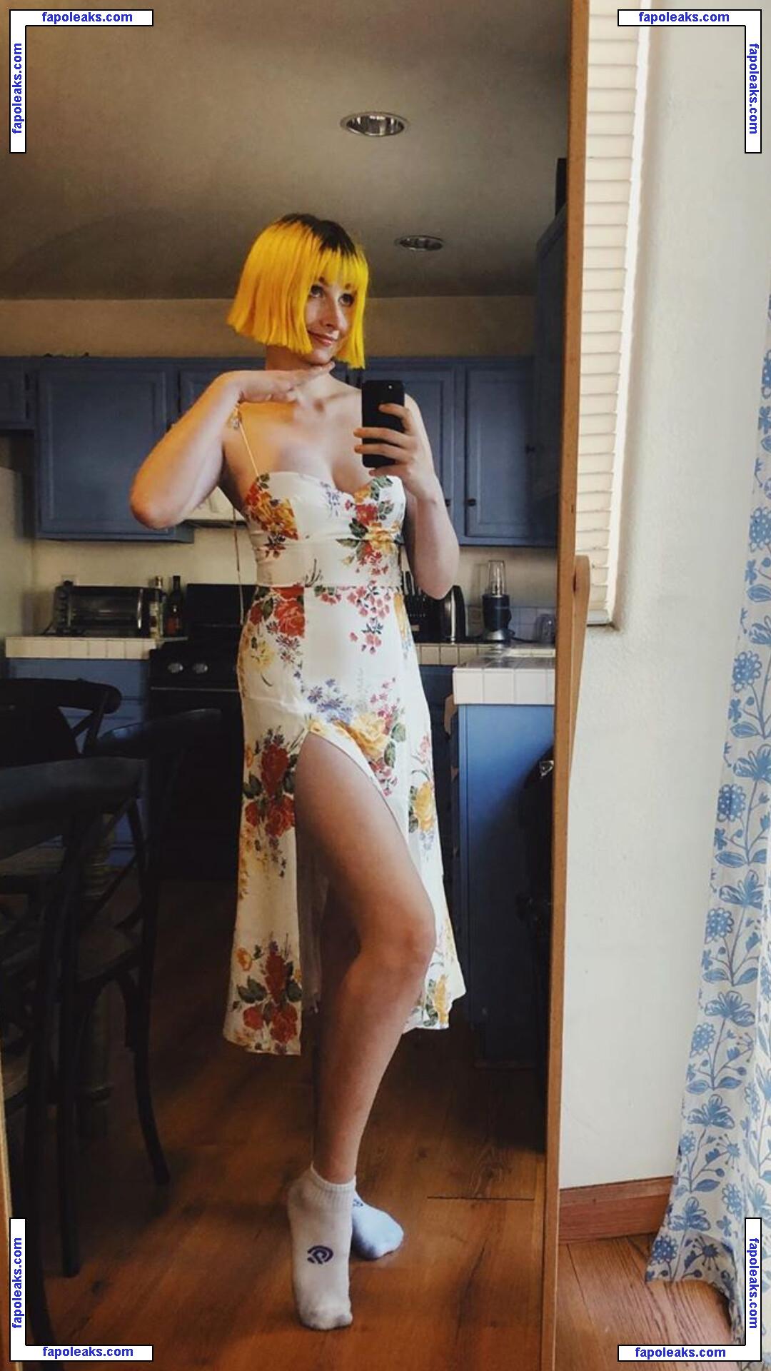 Tessa Violet / tessaviolet / thechronicmasochist nude photo #0011 from OnlyFans