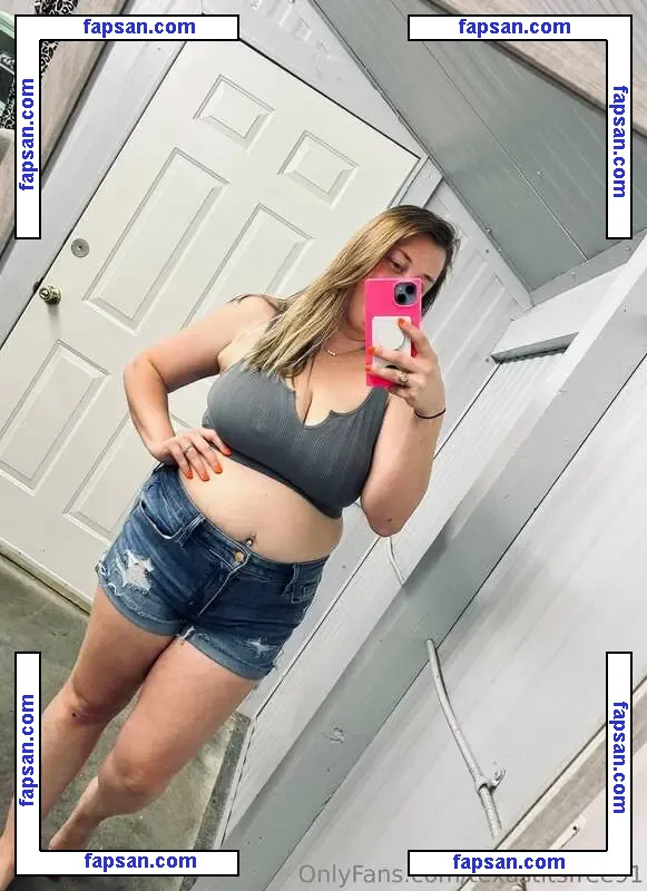 TexasTits91 nude photo #0021 from OnlyFans