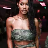 Teyana Taylor голая #0860