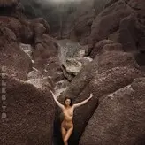 Tezz Tran голая #0024