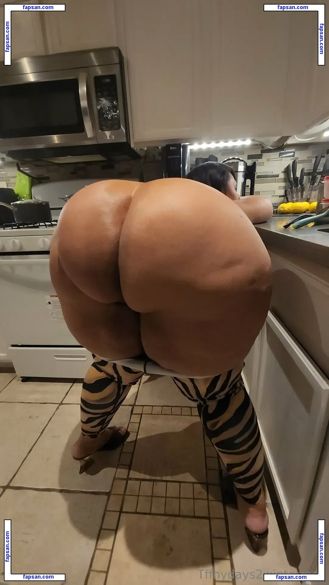tffnydays2wintarrose nude photo #0079 from OnlyFans