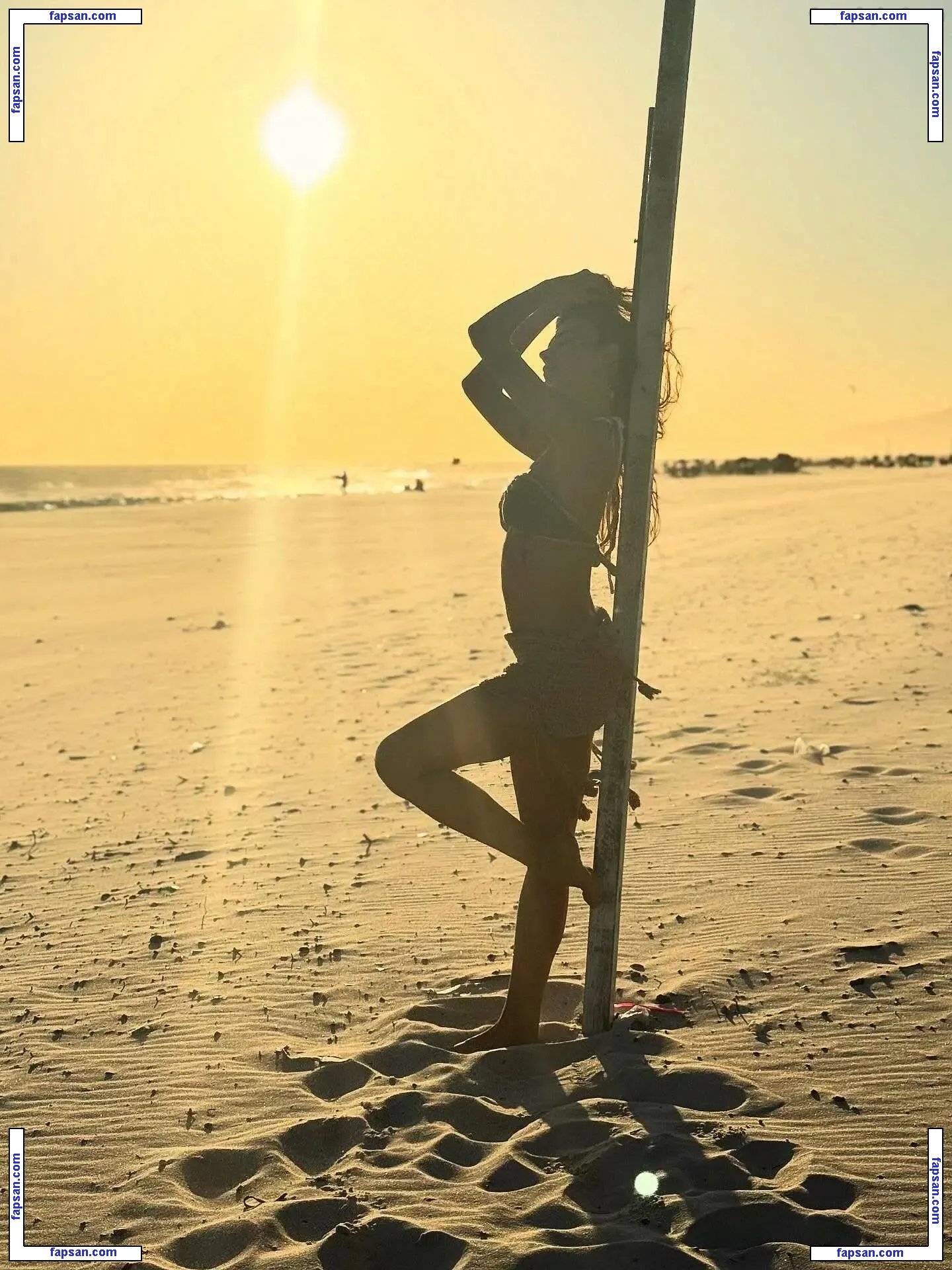 Thaila Ayala nude photo #0091 from OnlyFans