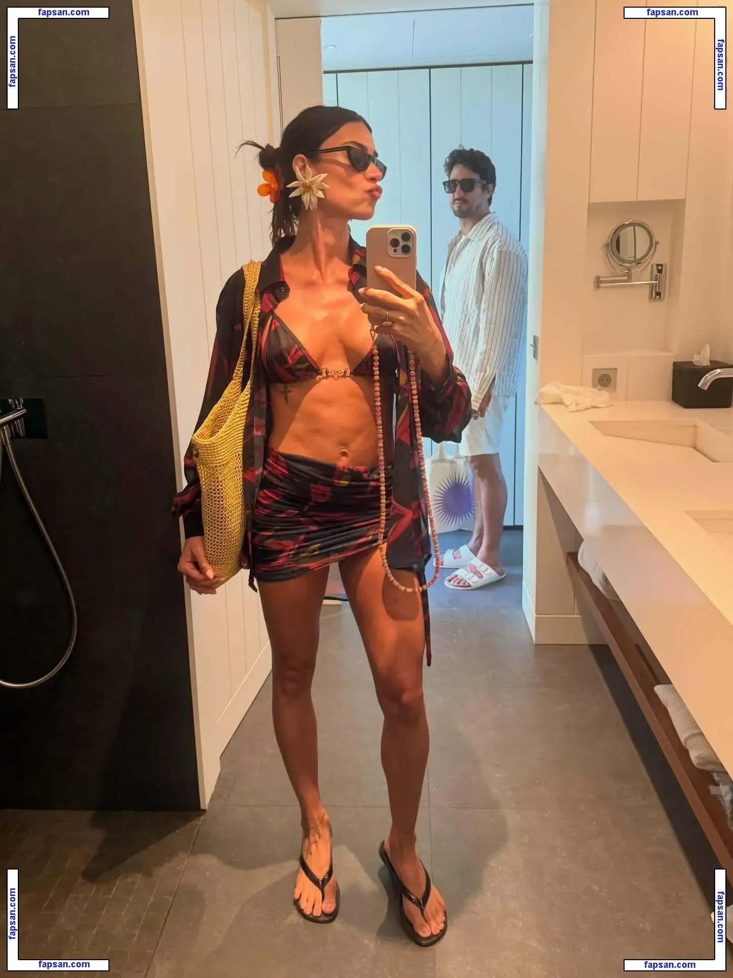 Thaila Ayala голая фото #0094 с Онлифанс