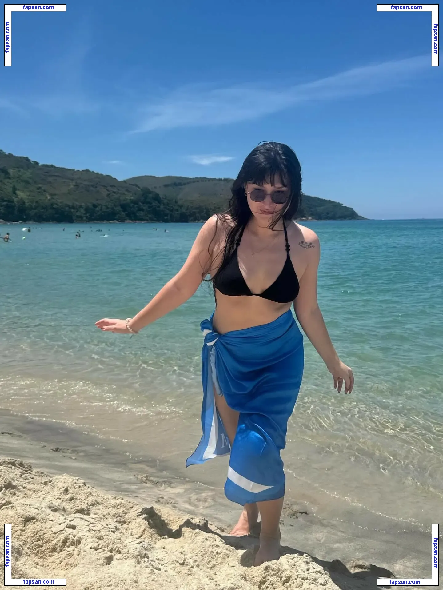 Thais Matsufugi nude photo #0010 from OnlyFans