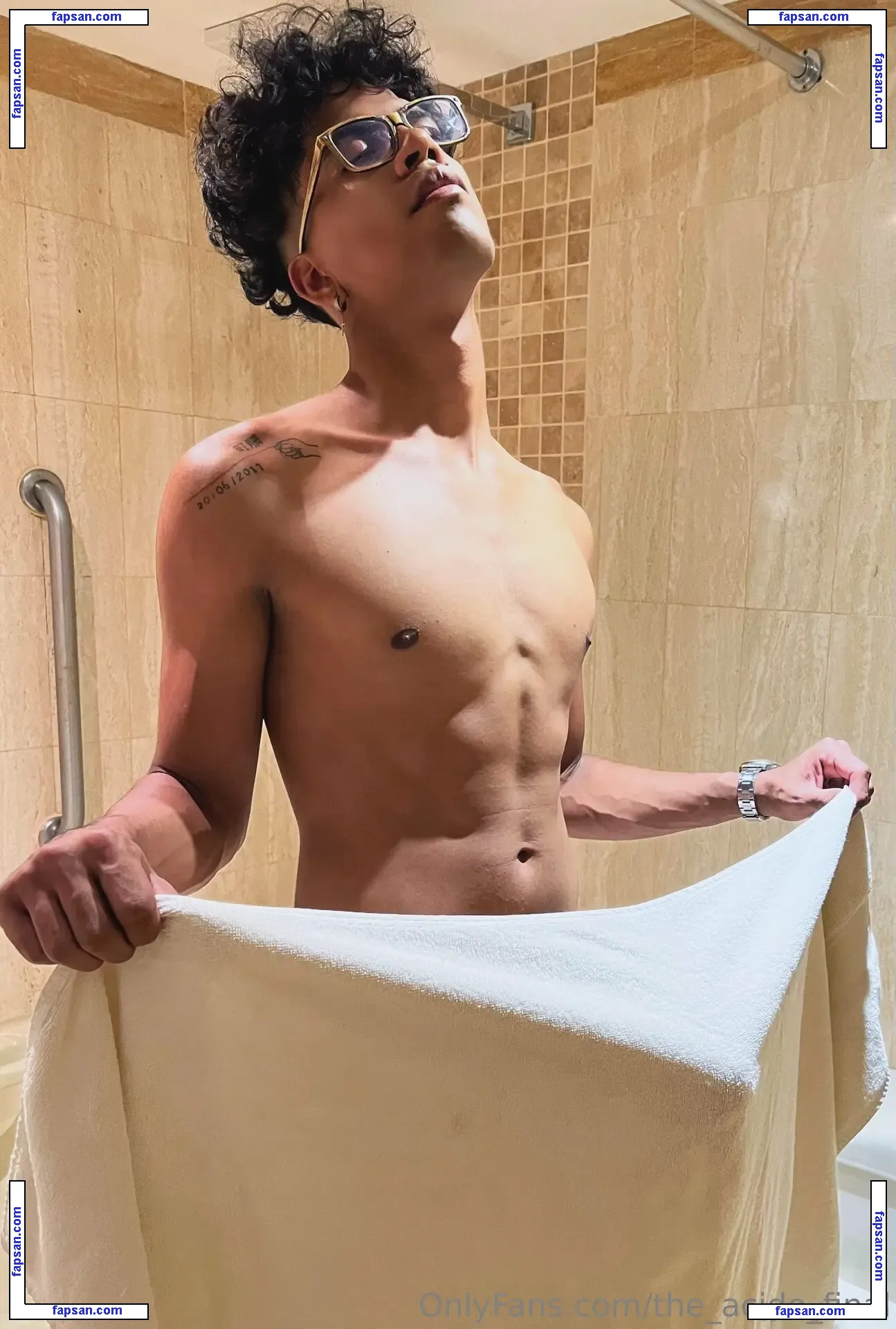 the_acido_final nude photo #0003 from OnlyFans
