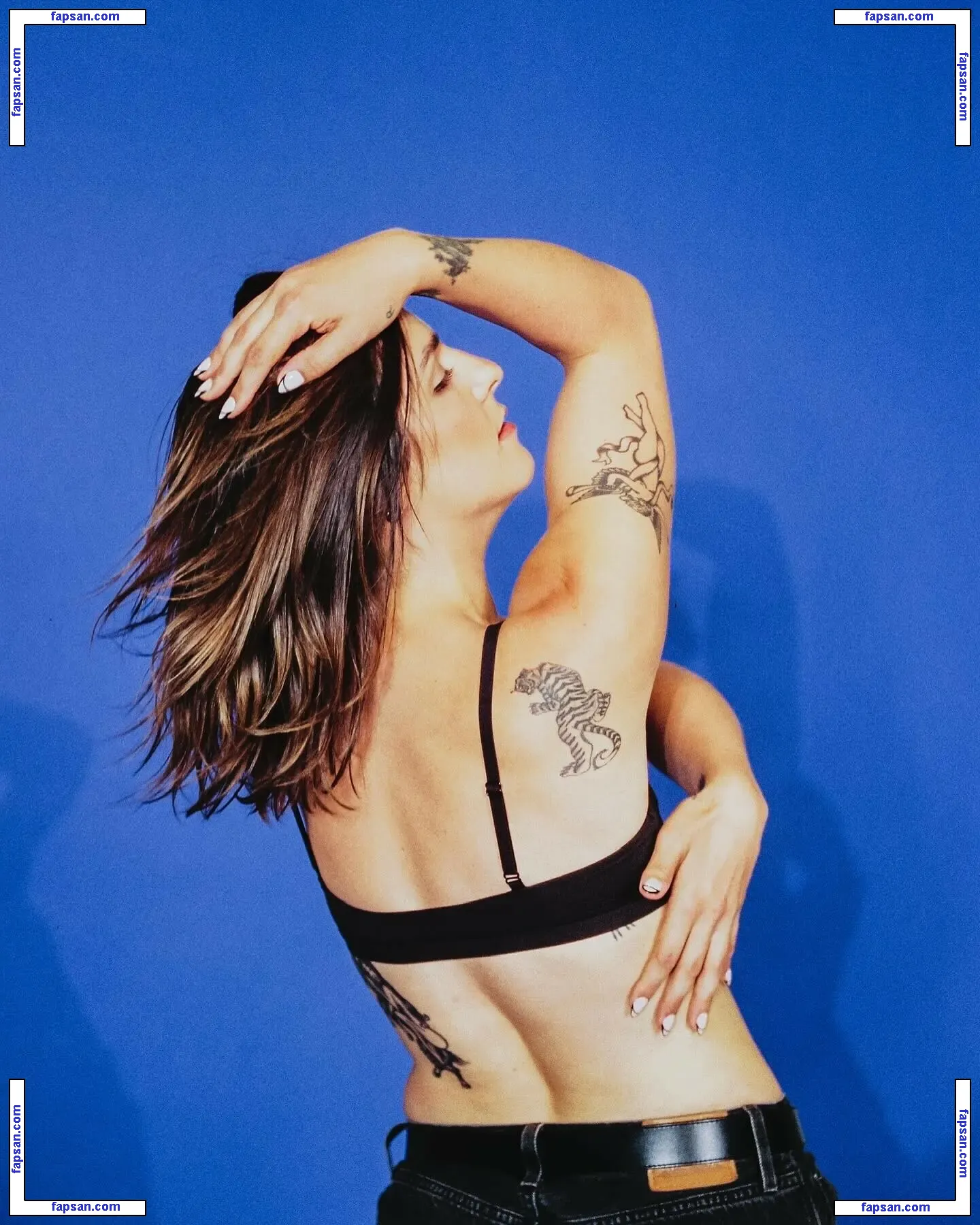 The Beaches nude photo #0004 from OnlyFans