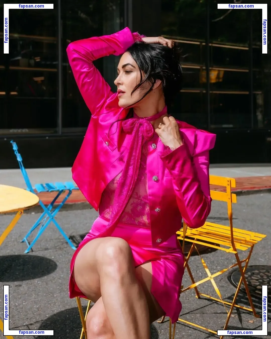 The Bella Twins: голая фото #0113 с Онлифанс