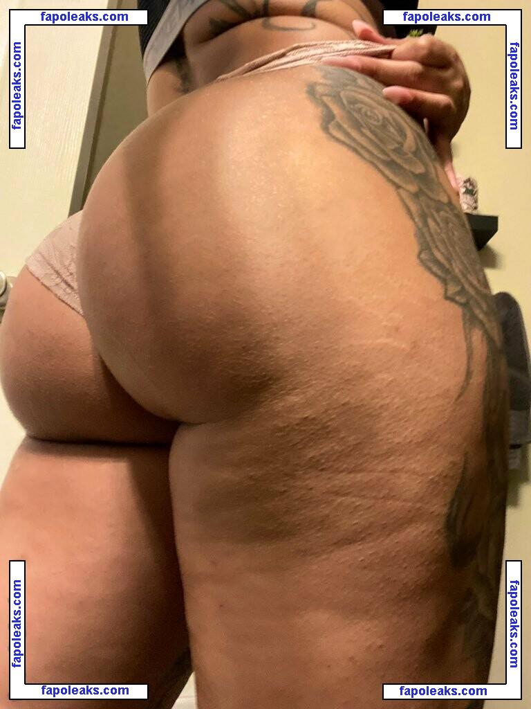 The Boriqua / boriquamami / boriquaposse / theboriquamami nude photo #0003 from OnlyFans