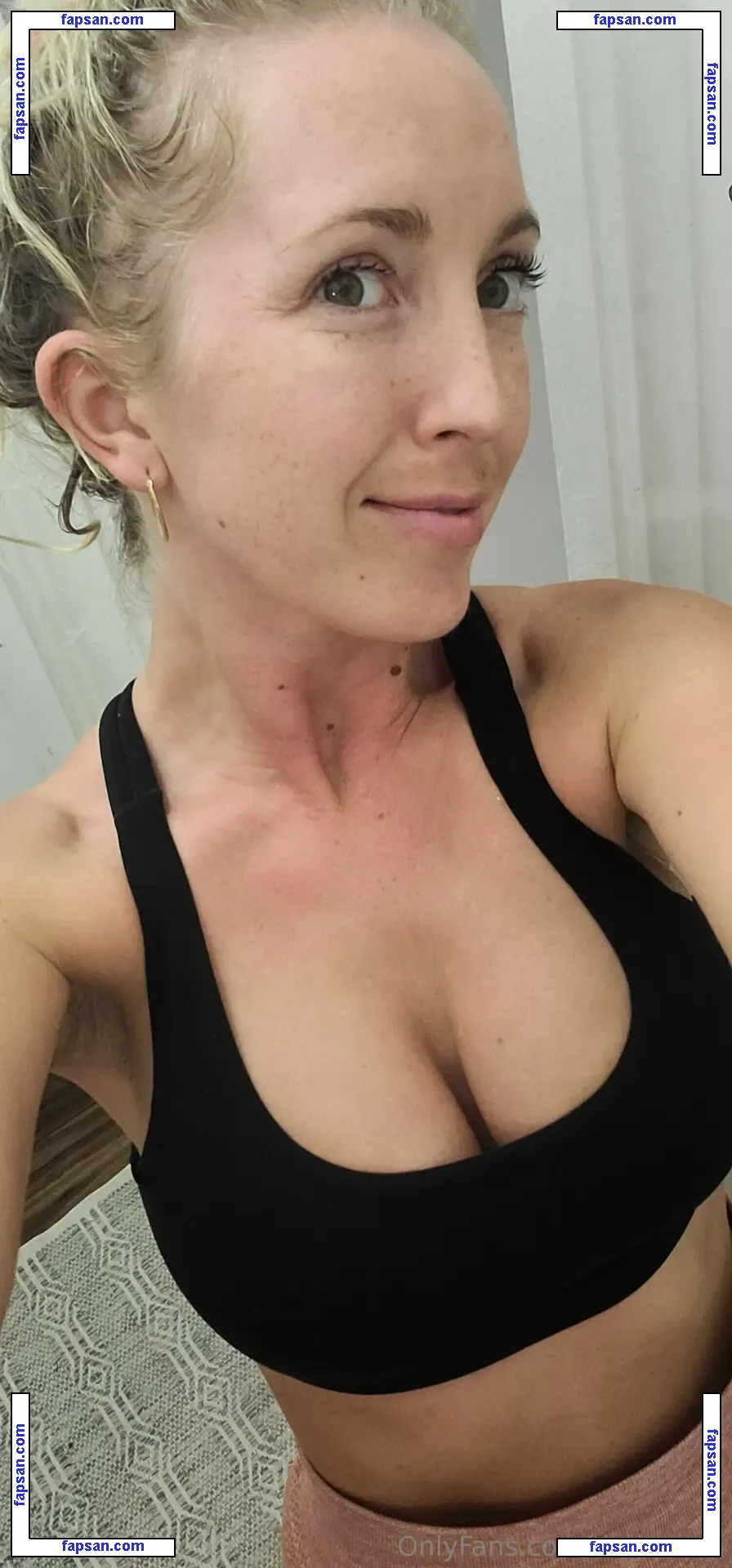 the_jeneva nude photo #0018 from OnlyFans
