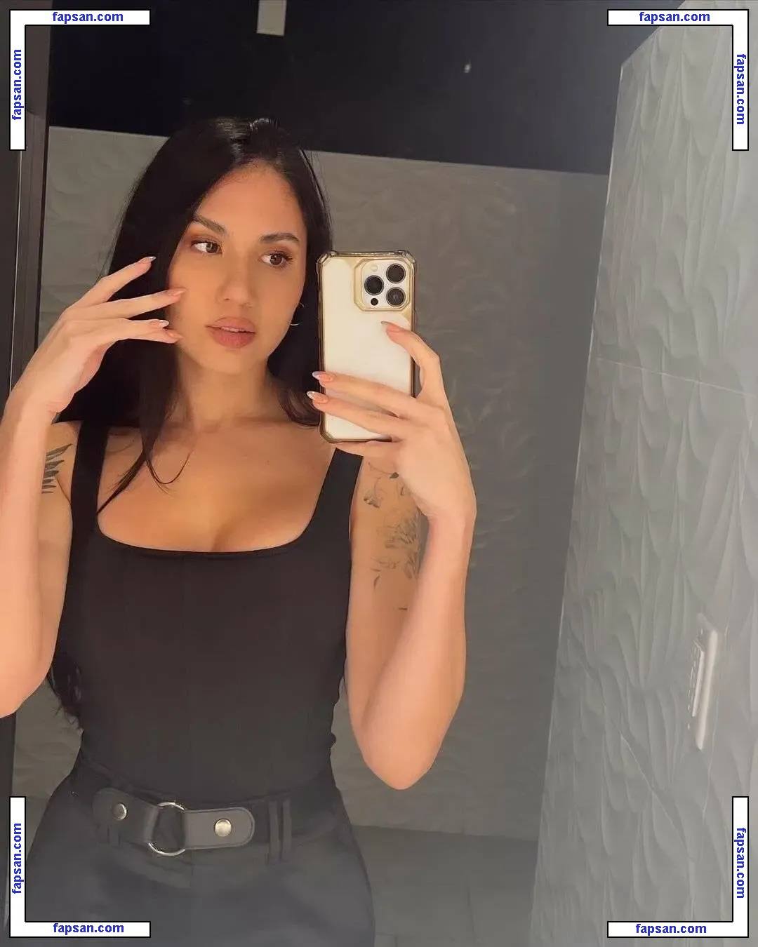 The React Pack голая фото #0025 с Онлифанс