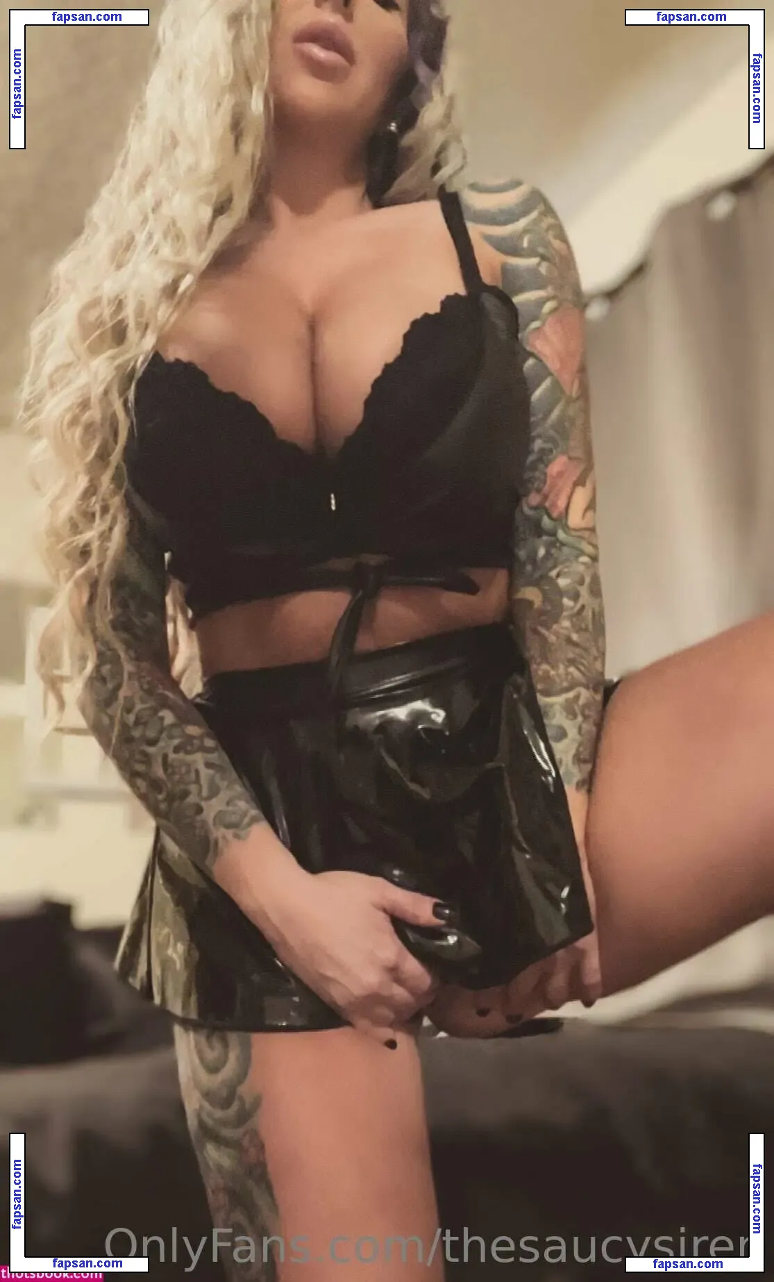 the_saucysiren голая фото #0005 с Онлифанс