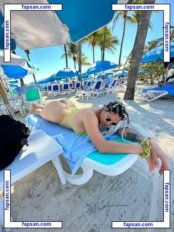 The Vegan Amazon голая фото #0013 с Онлифанс