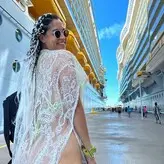 The Vegan Amazon голая #0008