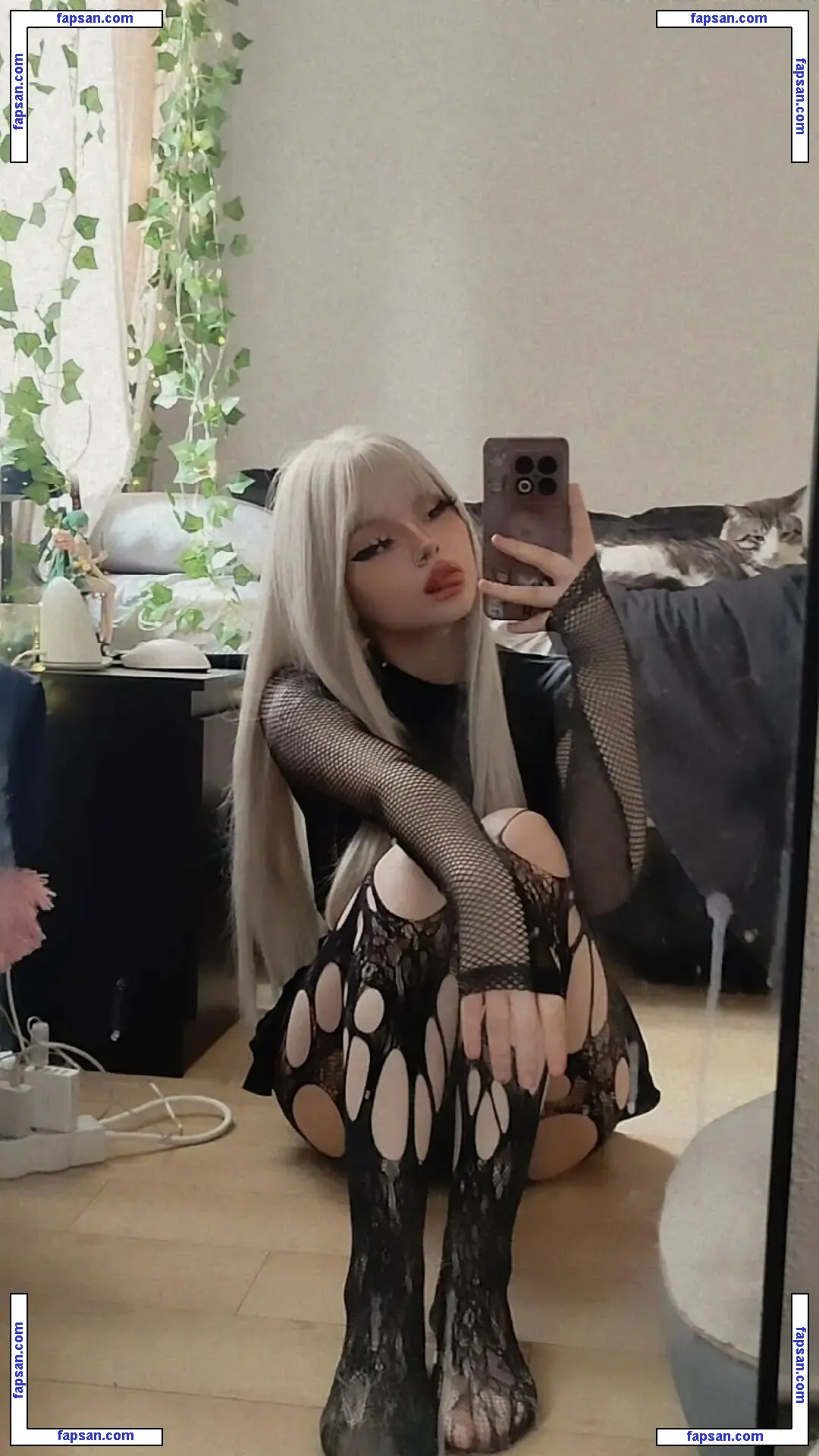 theakaleina nude photo #0074 from OnlyFans