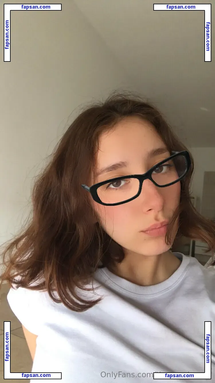 theangelmaria nude photo #0007 from OnlyFans