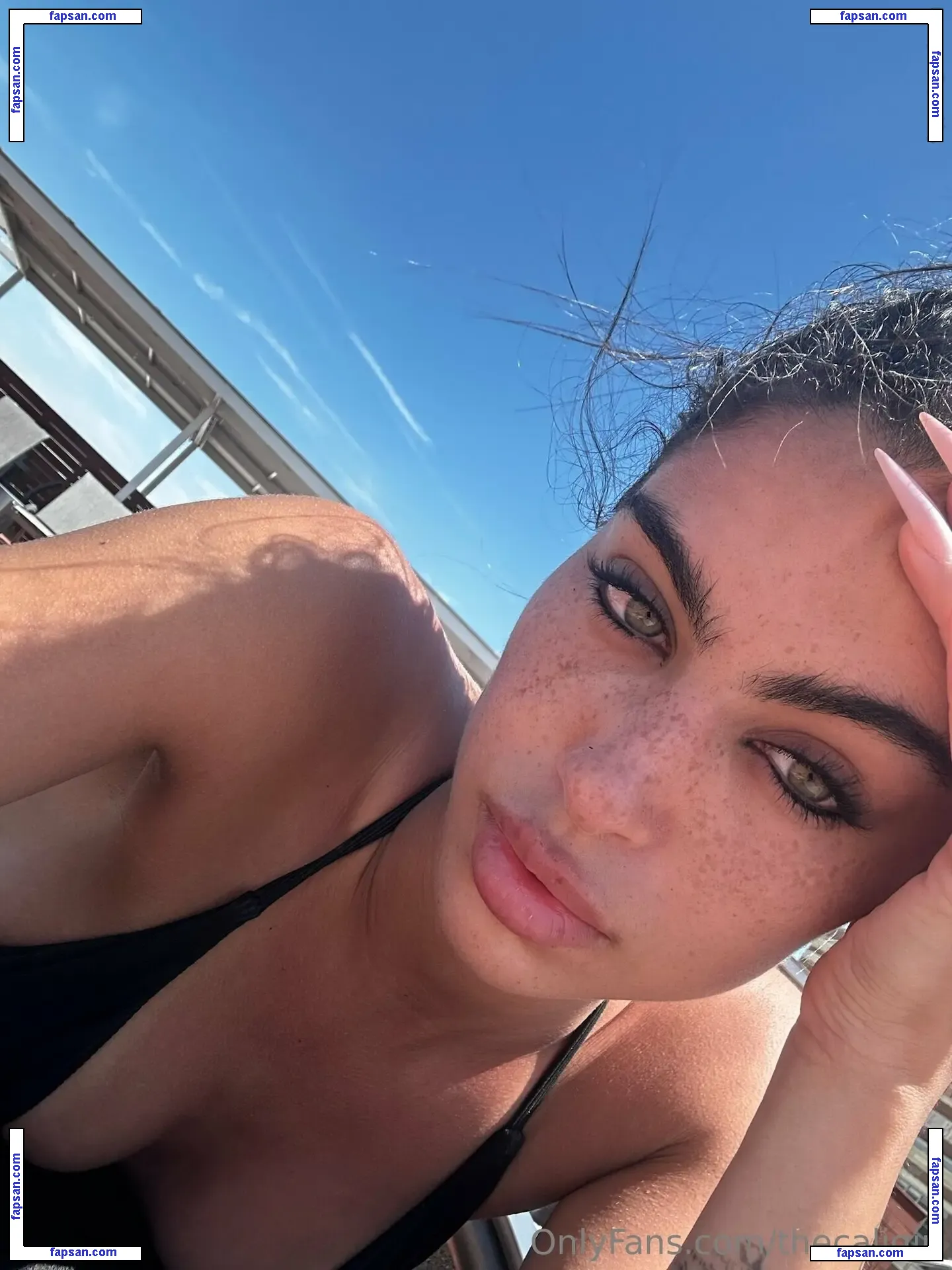 Thecaligirl nude photo #0684 from OnlyFans