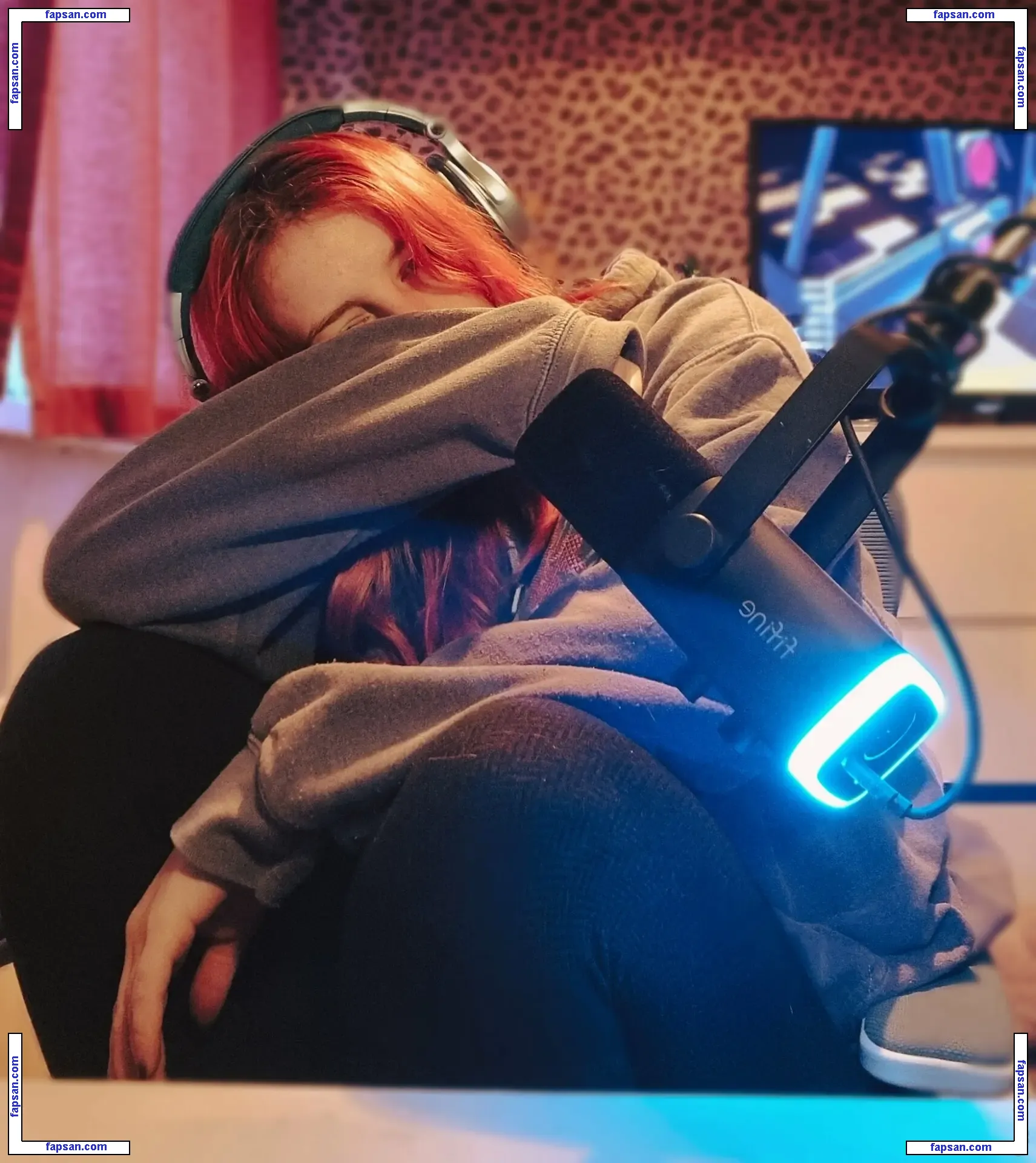 theco0okie голая фото #0012 с Онлифанс