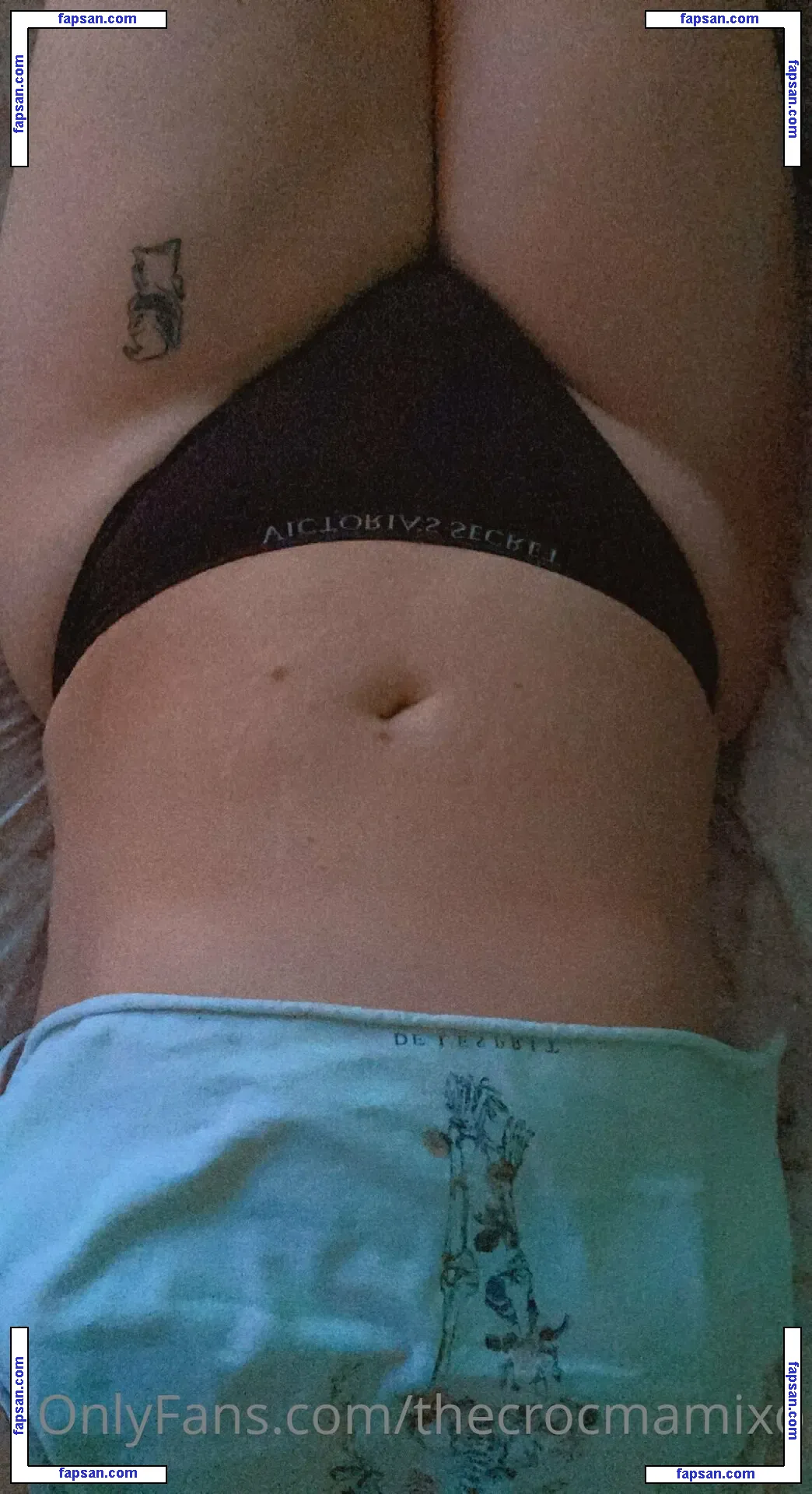 thecrocmamixo nude photo #0002 from OnlyFans