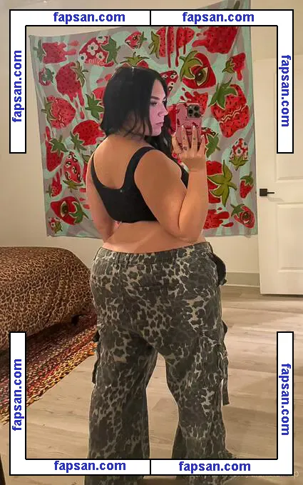 Thecurvyfoxx nude photo #0040 from OnlyFans